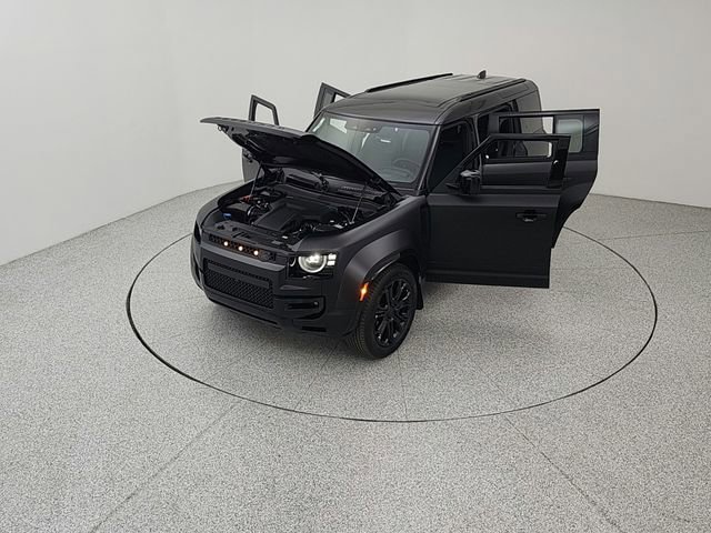 New 2026 Land Rover Defender 110 OCTA AWD/4WD image 21