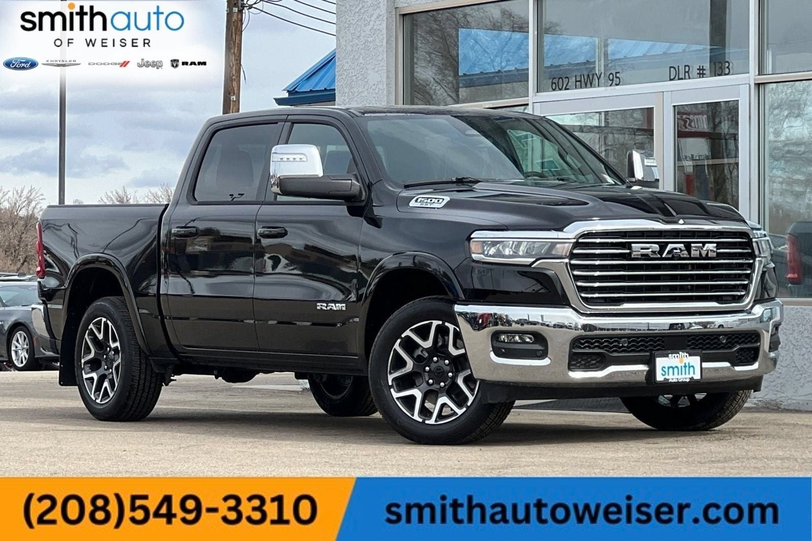 New 2025 RAM 1500 Laramie w/ Trailer Tow Group AWD/4WD image 27
