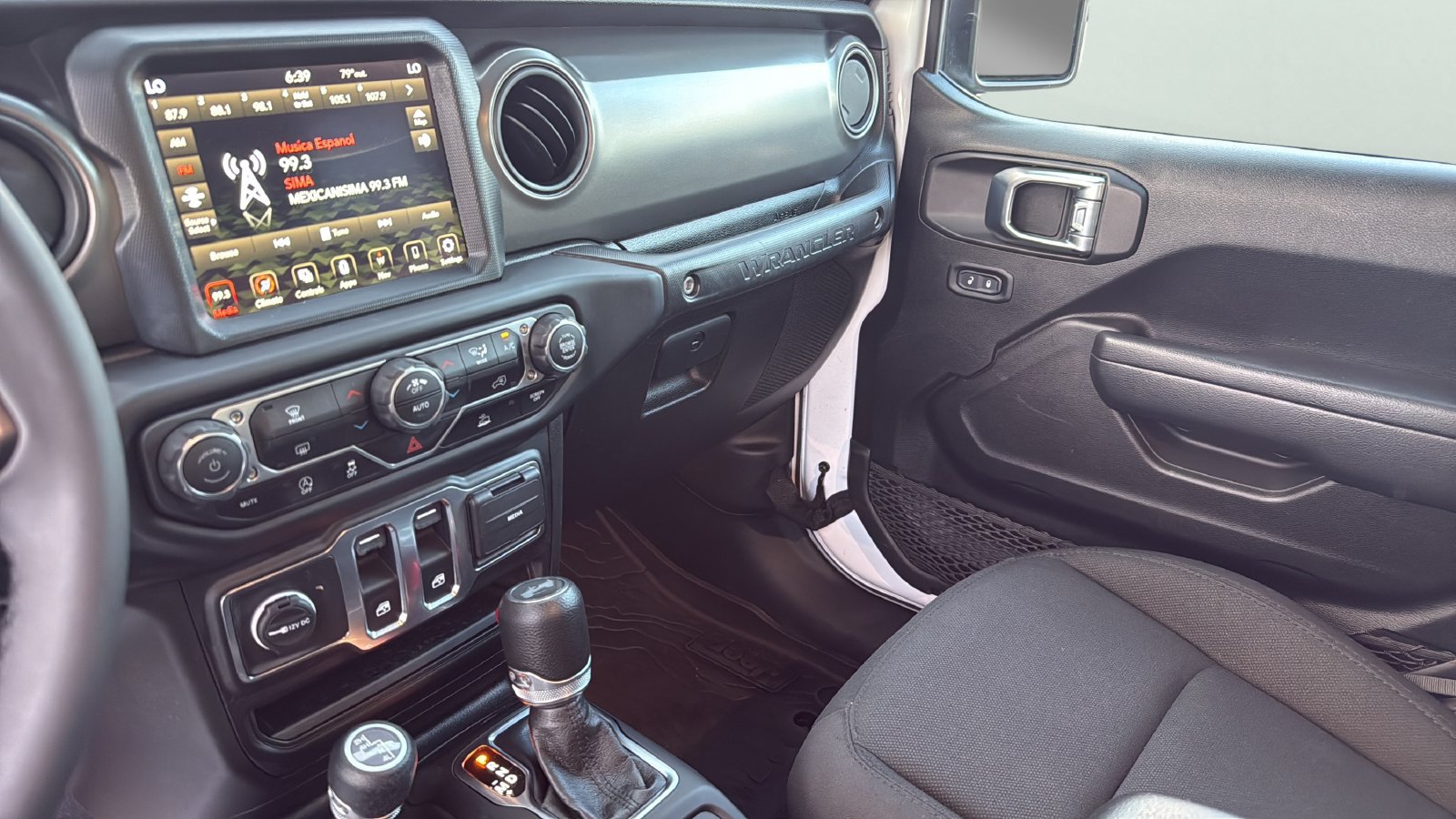 Used 2023 Jeep Wrangler Sport AWD/4WD image 19