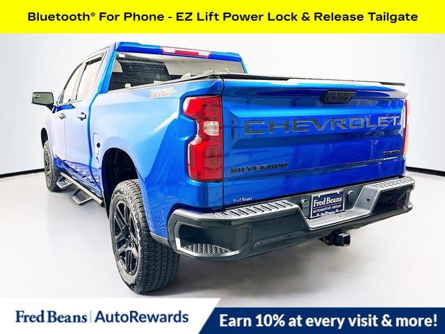 Certified 2023 Chevrolet Silverado 1500 Custom Trail Boss w/ LPO, Dark Essentials Package AWD/4WD image 5