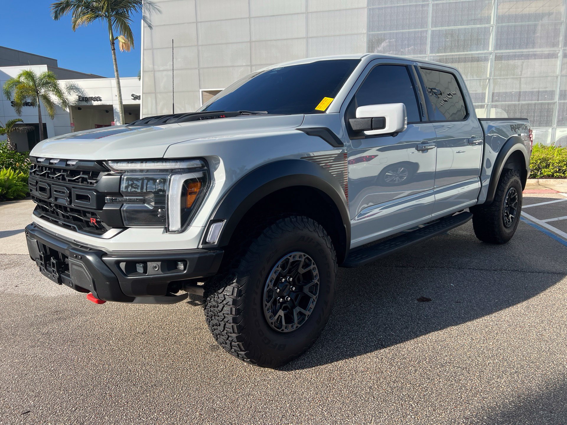 Used 2024 Ford F150 Raptor w/ Equipment Group 803A Raptor R AWD/4WD image 3