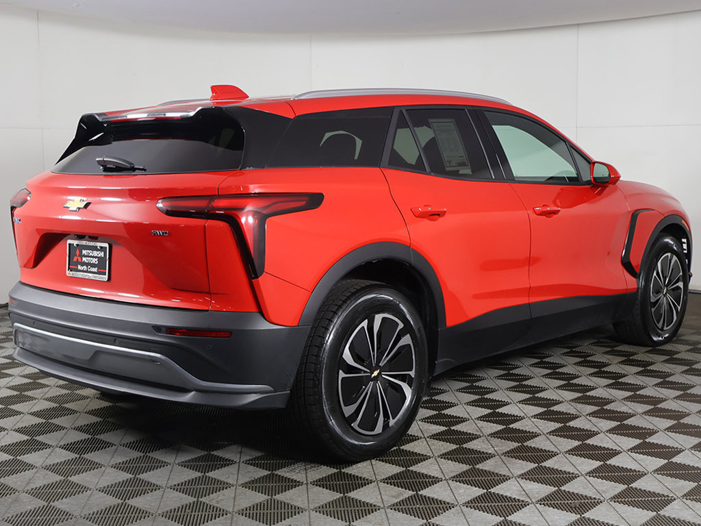 Used 2024 Chevrolet Blazer EV LT AWD/4WD image 13