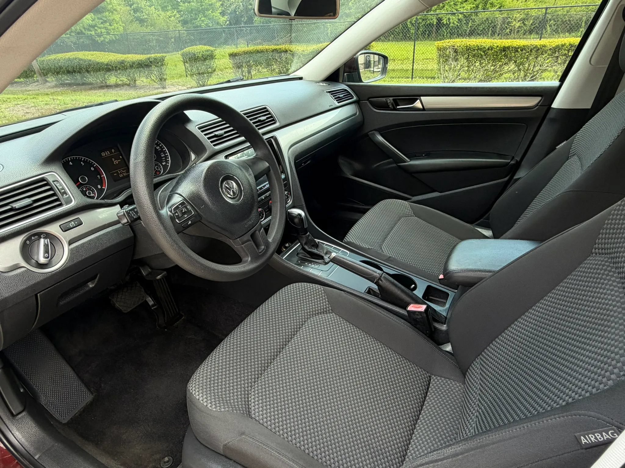 Used 2014 Volkswagen Passat 2.5 S FWD image 9