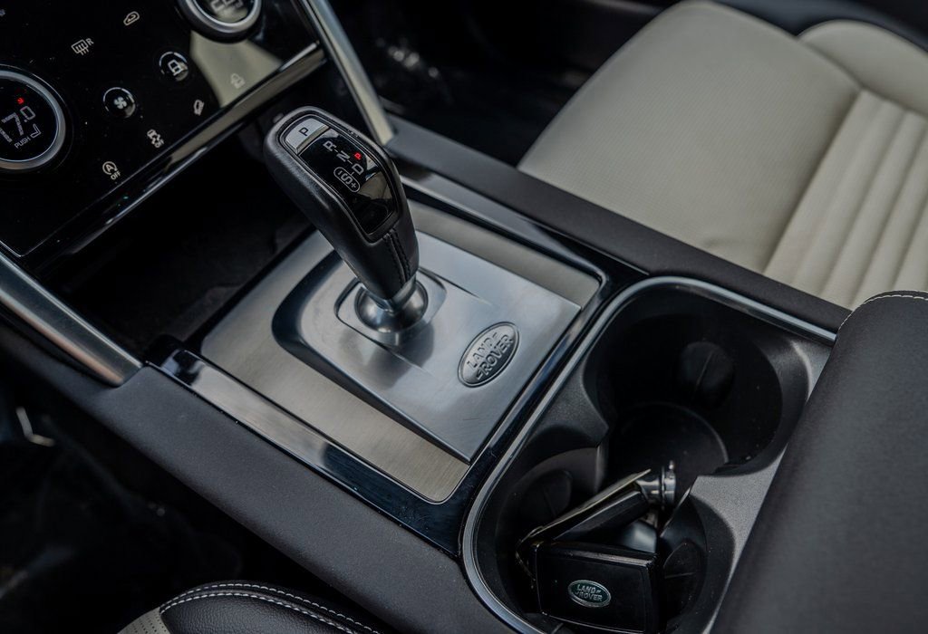 Used 2023 Land Rover Discovery Sport S R-Dynamic image 11