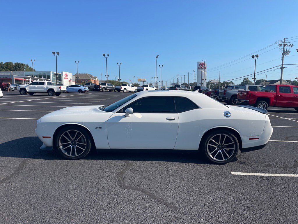 Used 2023 Dodge Challenger R/T image 13