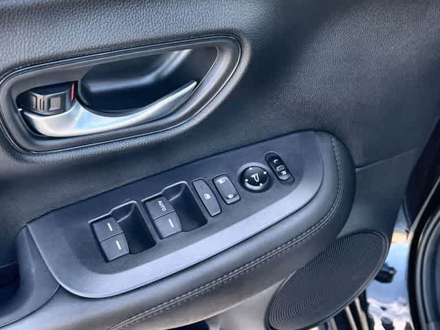 Certified 2026 Honda HR-V LX image 30