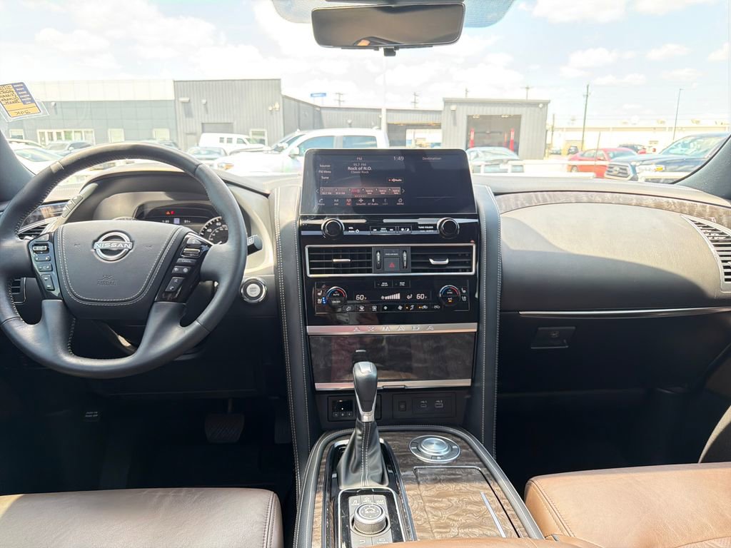 Used 2024 Nissan Armada Platinum w/ Captain's Chairs Package RWD image 14