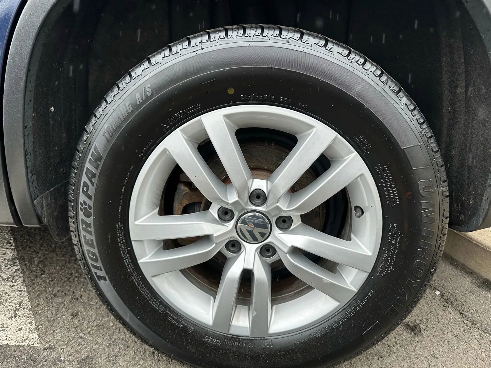 Used 2016 Volkswagen Tiguan S image 30