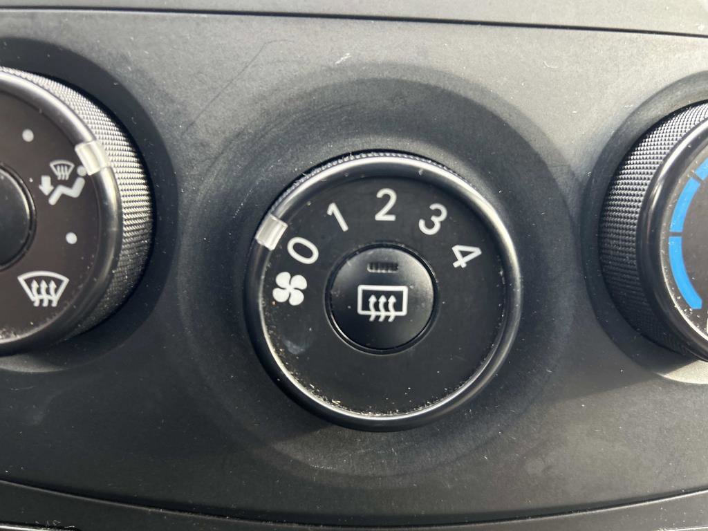 Used 2009 Toyota Corolla S image 34