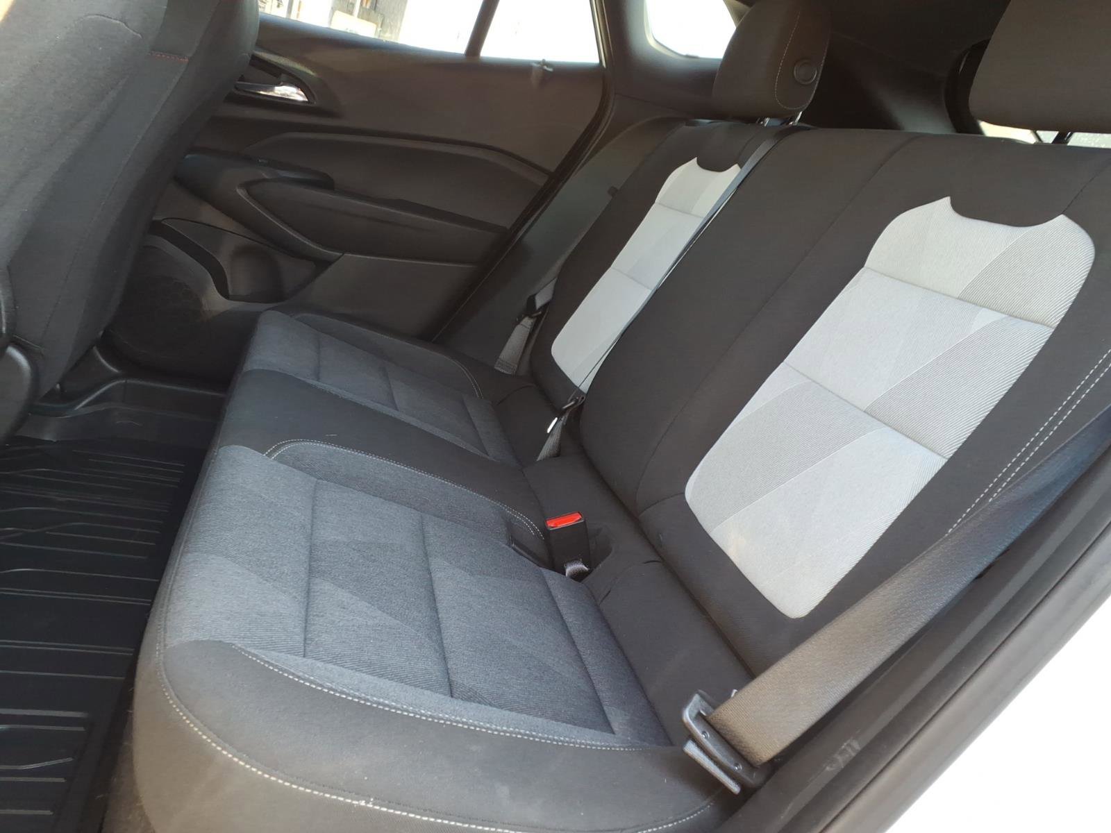 Used 2024 Chevrolet Trax RS w/ Driver Confidence Package FWD image 13