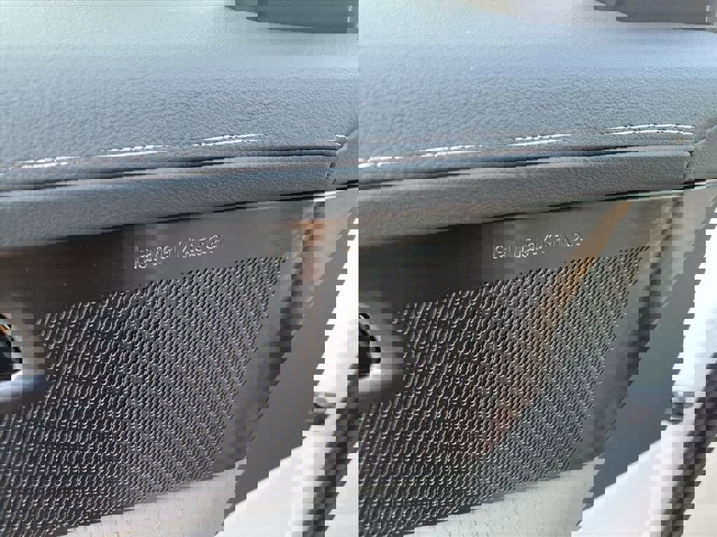 New 2026 Volvo XC90 B6 Ultra image 12