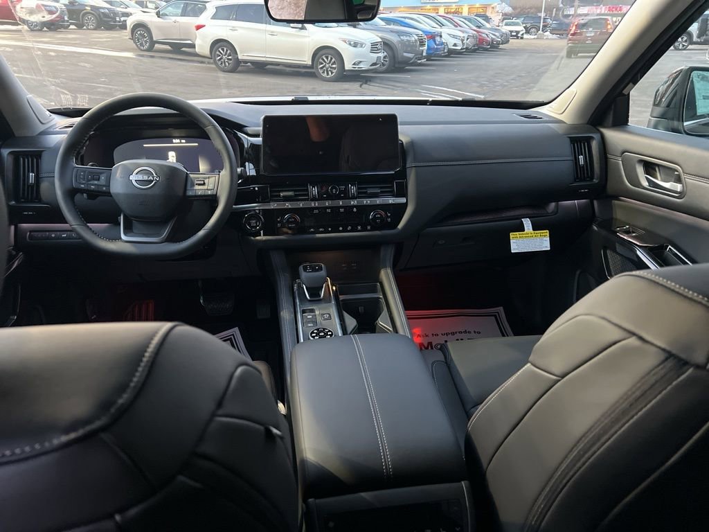 New 2026 Nissan Pathfinder Platinum image 35