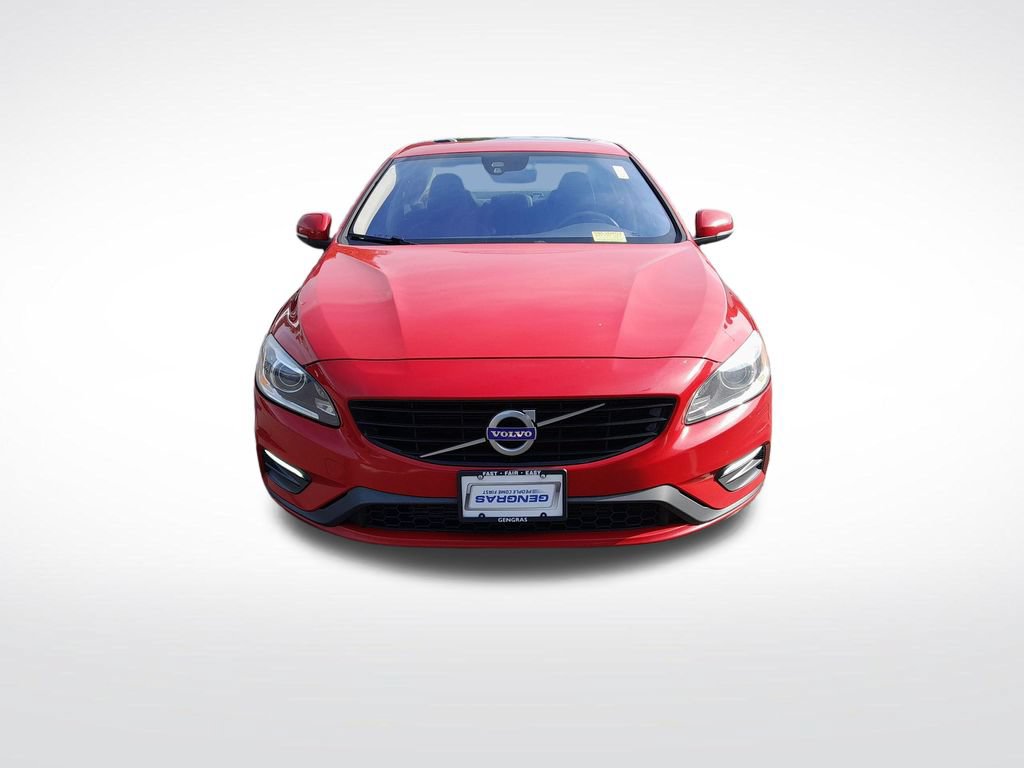 Used 2018 Volvo S60 T5 Dynamic w/ Vision Package AWD/4WD image 2