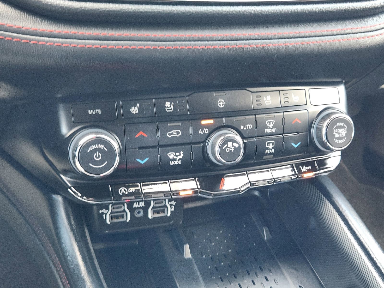 Used 2025 Dodge Durango GT image 18