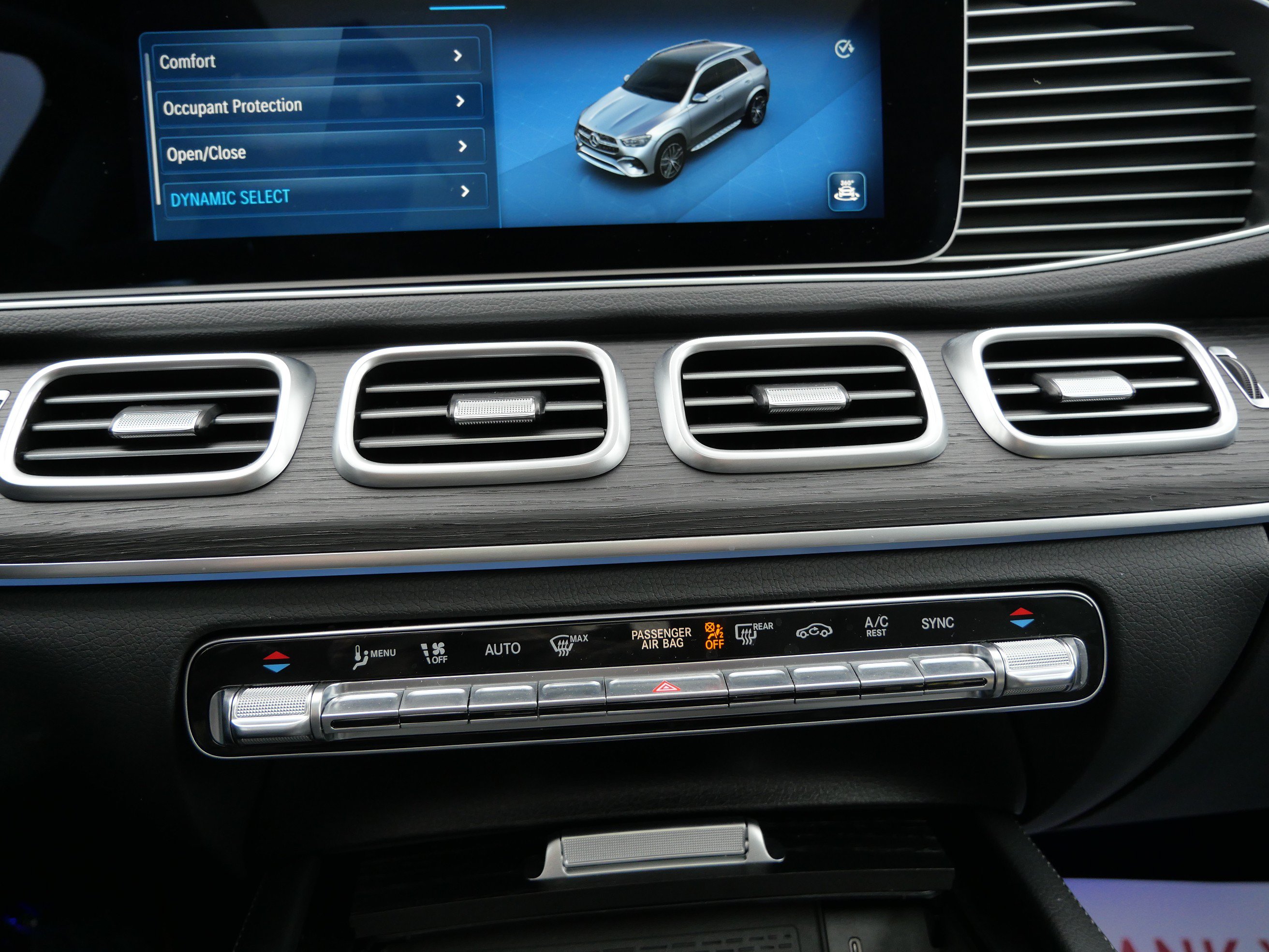 Used 2026 Mercedes-Benz GLE 450 4MATIC image 23