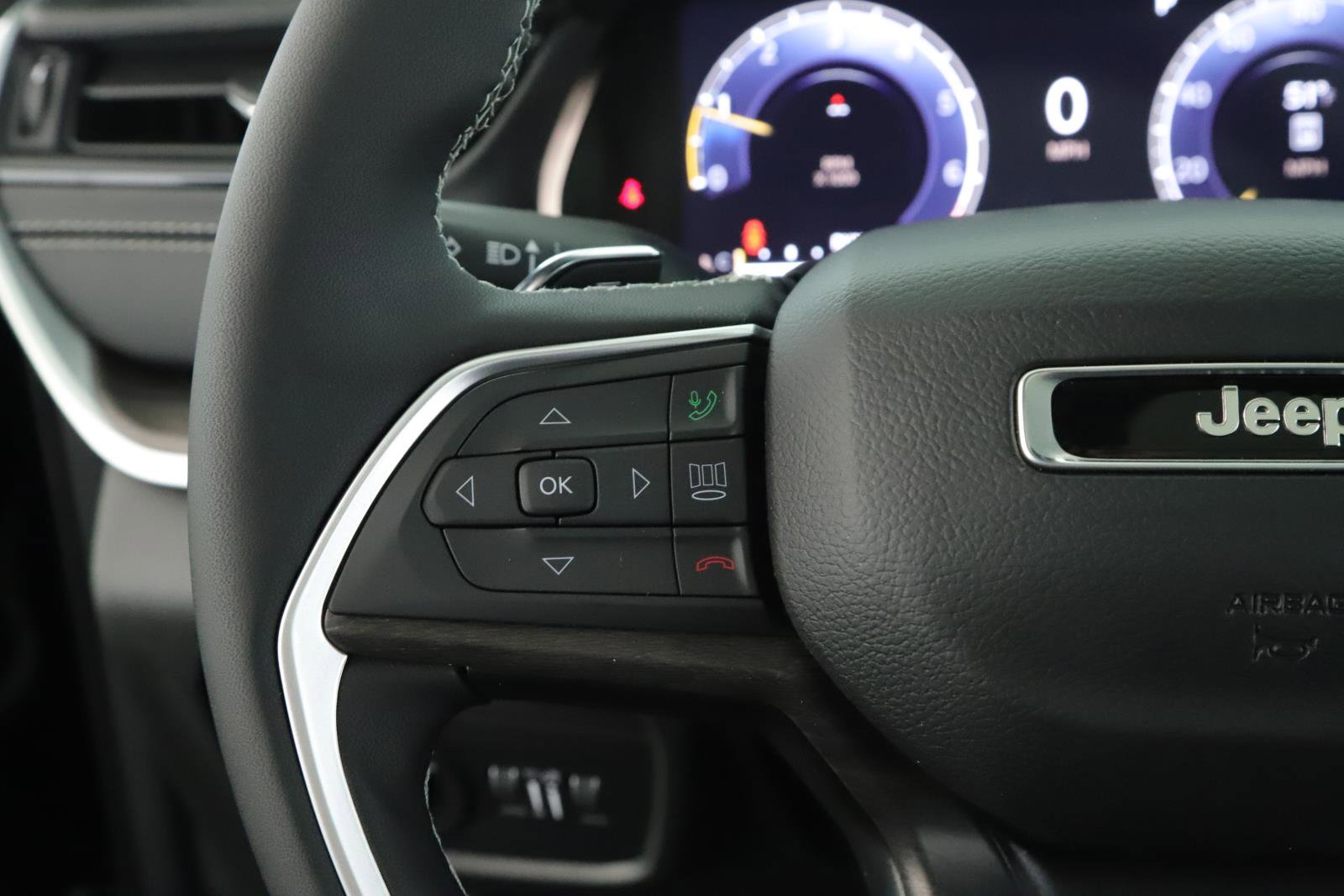 New 2026 Jeep Grand Cherokee Limited w/ Limited Altitude Package image 8