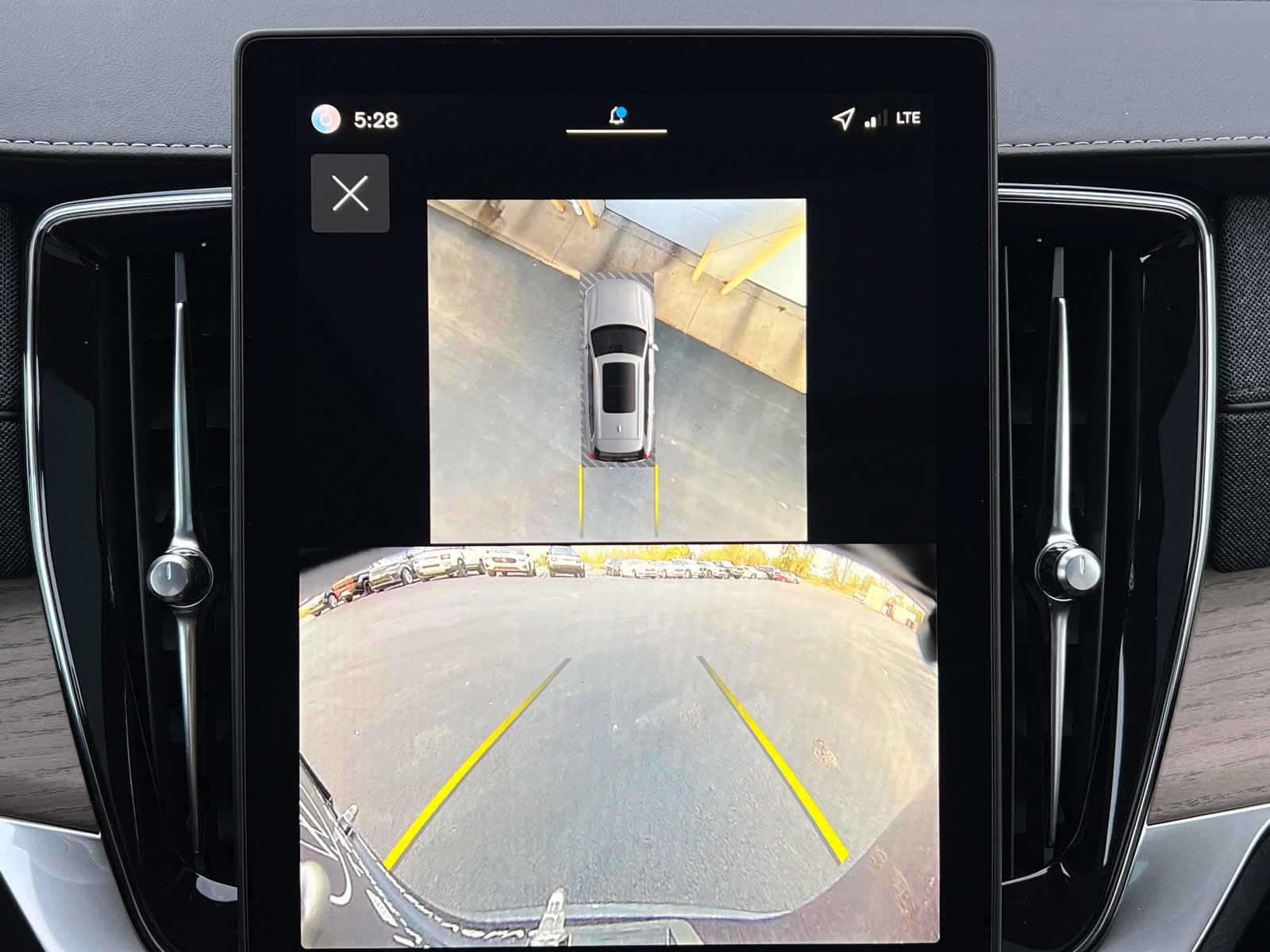 New 2027 Volvo XC90 B6 Plus AWD/4WD image 38
