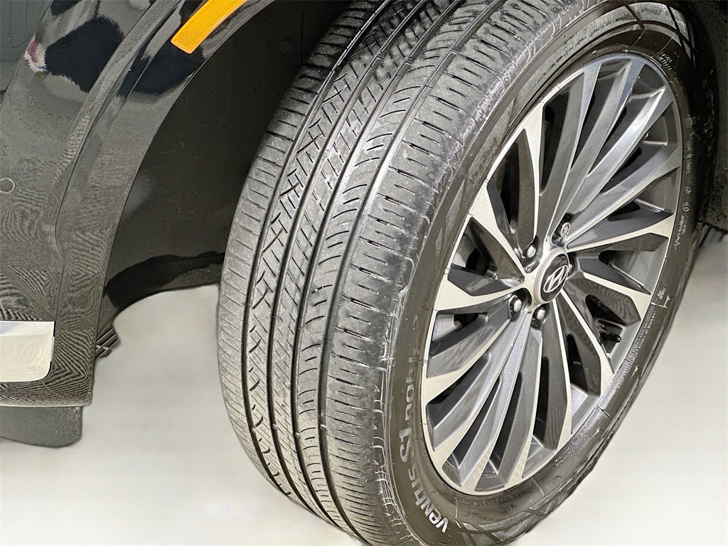 Used 2024 Hyundai Palisade Calligraphy image 25