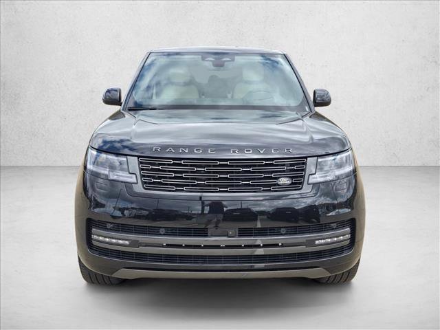 New 2026 Land Rover Range Rover Long Wheelbase SE image 6