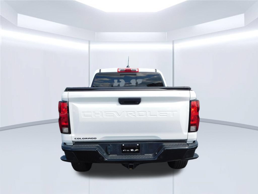 Used 2025 Chevrolet Colorado Trail Boss AWD/4WD image 4