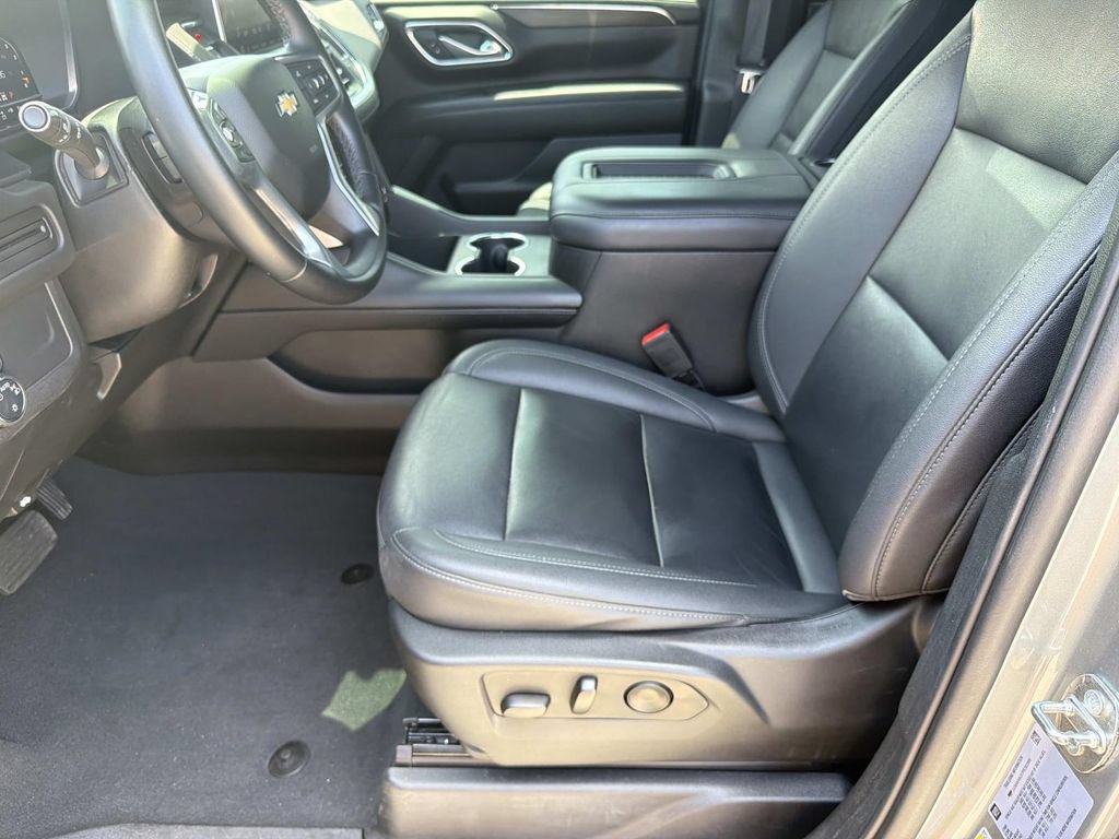 Used 2023 Chevrolet Tahoe LT AWD/4WD image 9