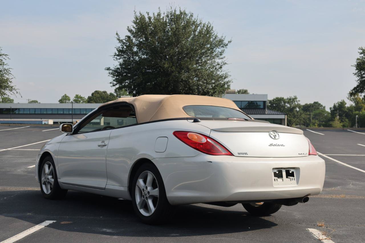 Used 2006 Toyota Solara SLE FWD image 32