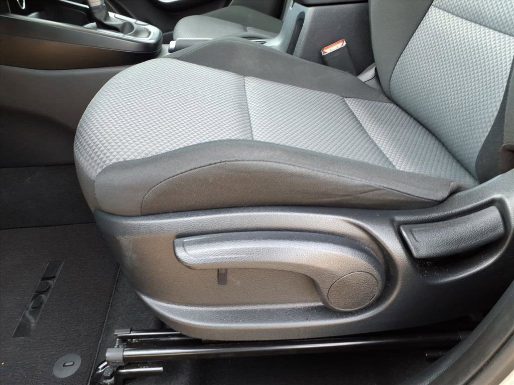 Used 2025 Kia Soul LX w/ LX Technology Package image 15