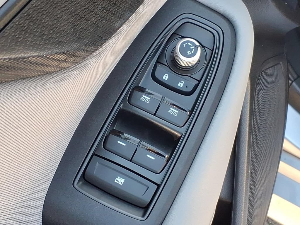 Used 2025 Subaru Legacy Premium AWD/4WD image 12