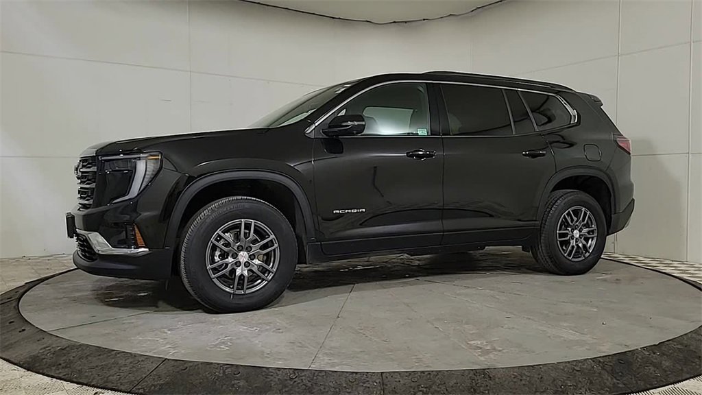Certified 2025 GMC Acadia Elevation image 3