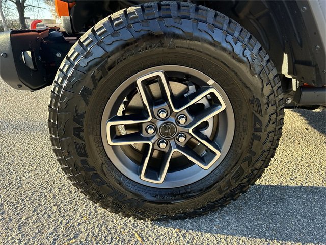 Used 2025 Jeep Gladiator Mojave w/ Steel Bumper Group image 10