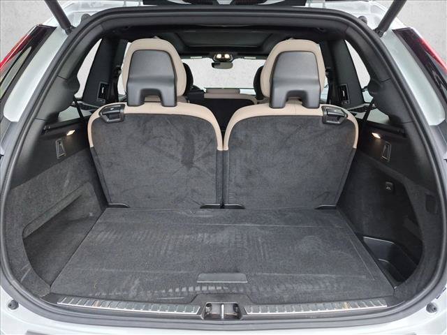 Used 2026 Volvo XC90 T8 Plus w/ Protection Package Premier AWD/4WD image 6