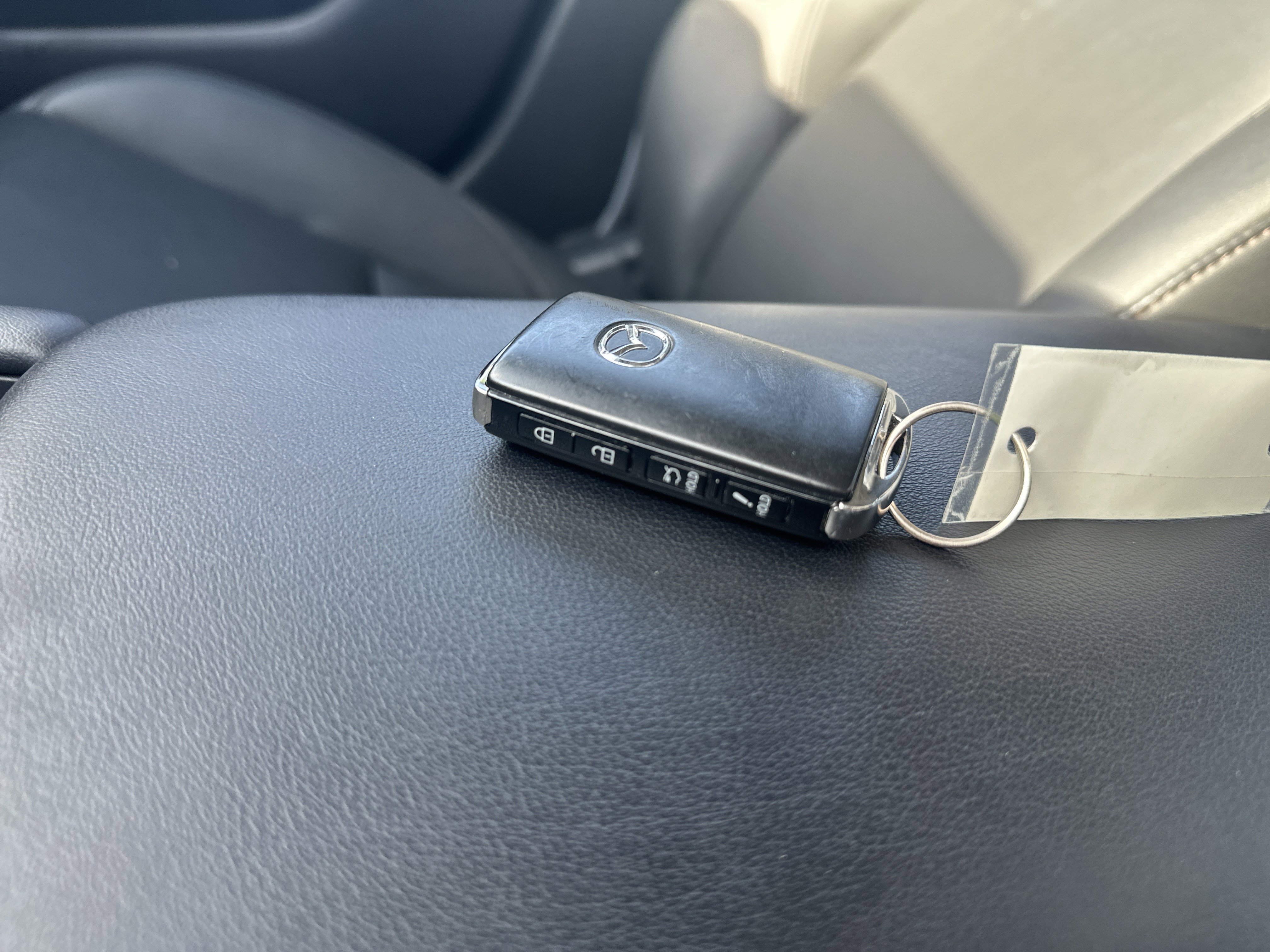 Used 2025 MAZDA MAZDA3 s image 29