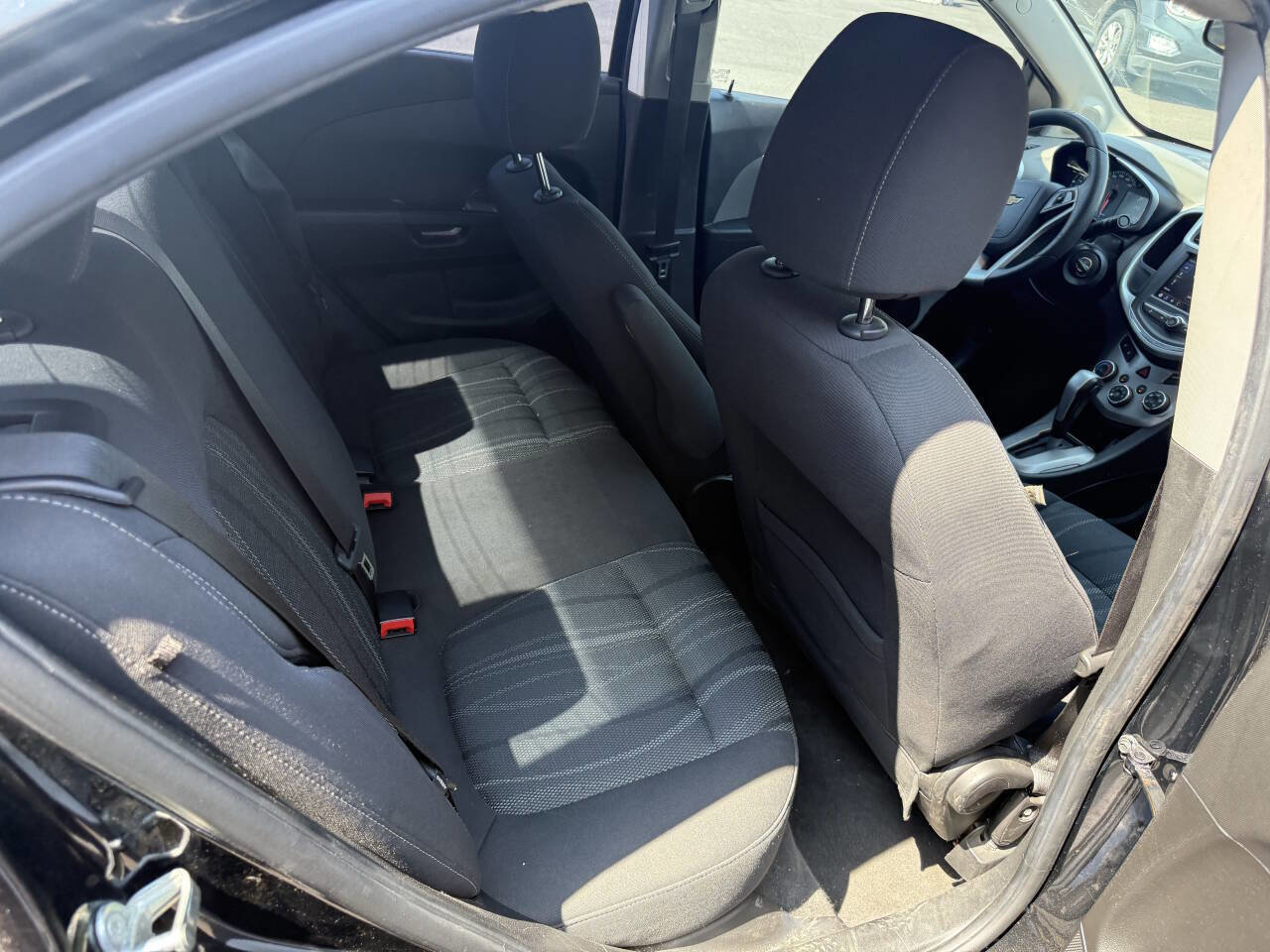 Used 2018 Chevrolet Sonic LT image 16