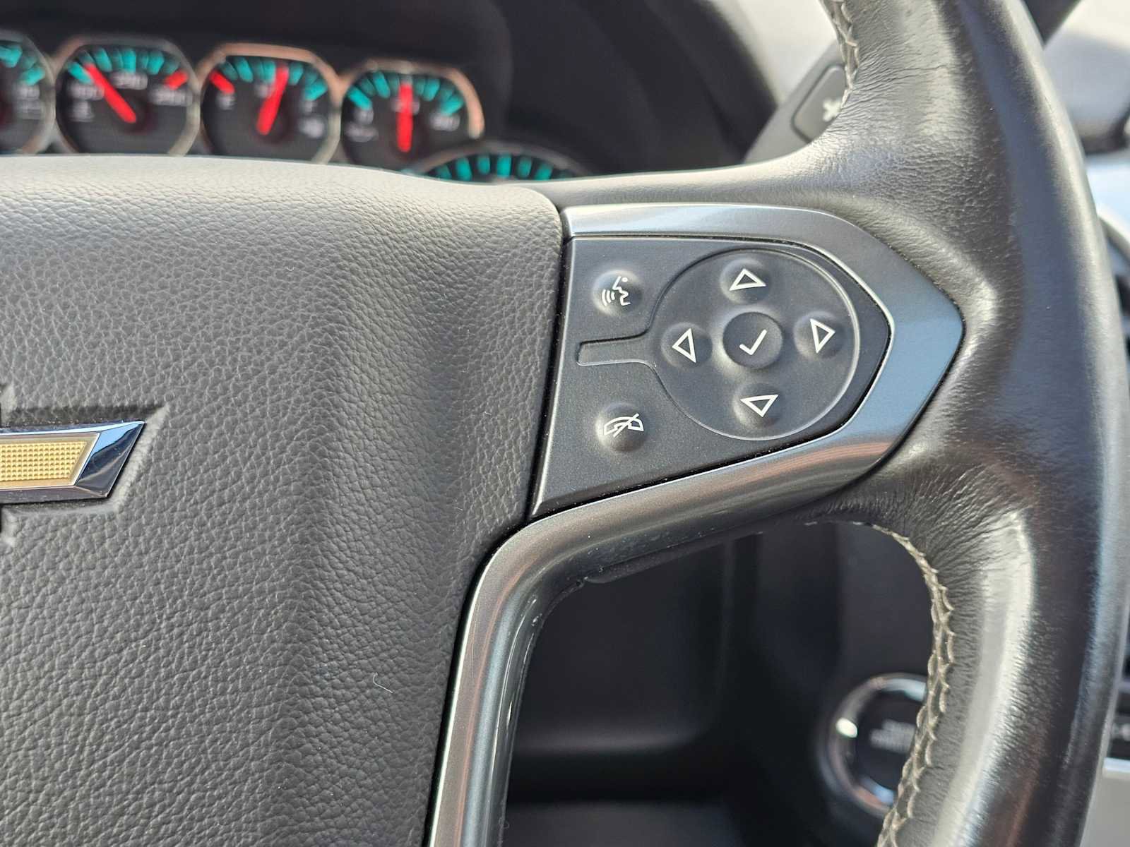 Used 2017 Chevrolet Tahoe LT image 32