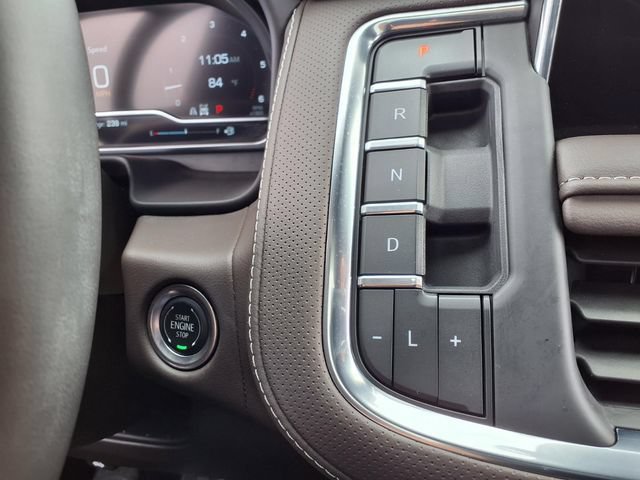 Used 2024 GMC Yukon SLT w/ SLT Luxury Package AWD/4WD image 20