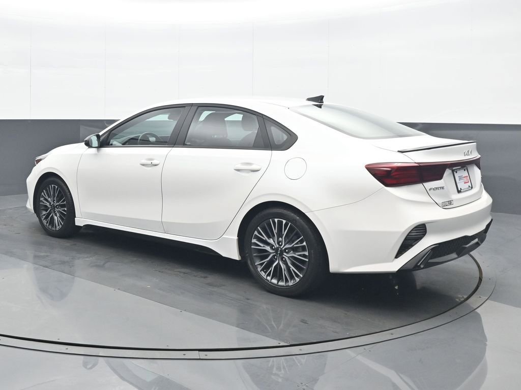 Used 2023 Kia Forte GT-Line image 4