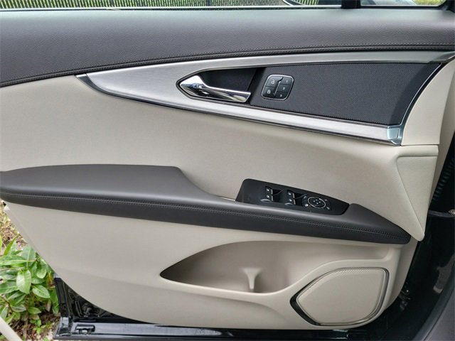 Used 2020 Lincoln Nautilus FWD image 25