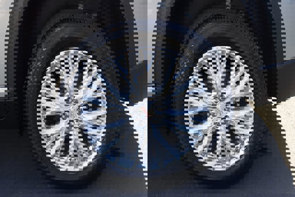 New 2025 GMC Acadia Elevation w/ Elevation Premium Package image 22