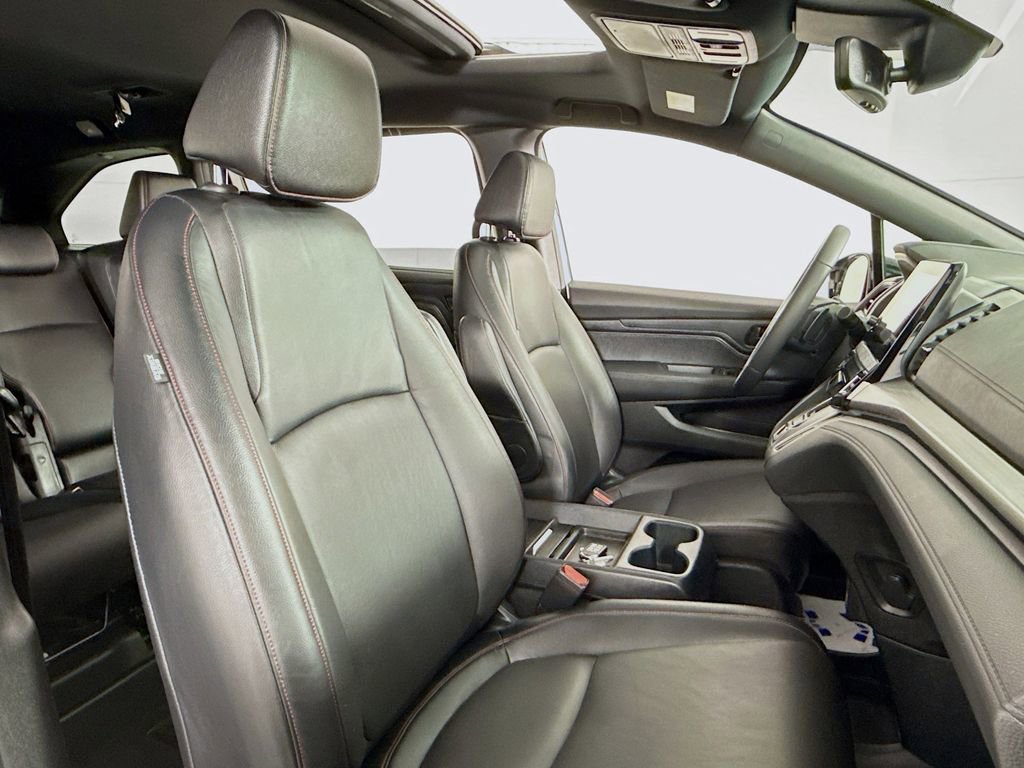 Certified 2023 Honda Odyssey Sport image 35