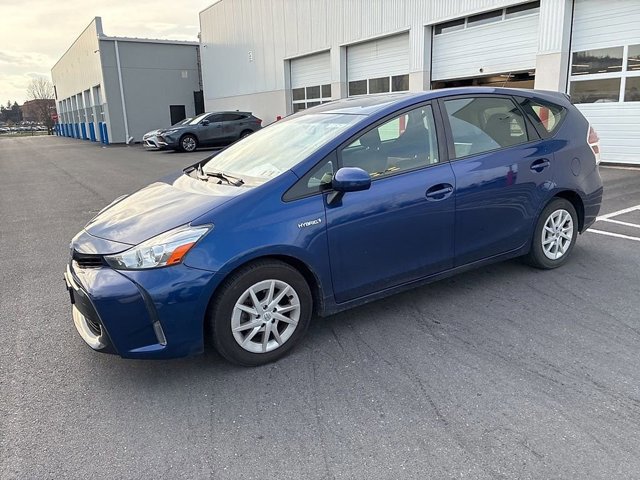 Used 2016 Toyota Prius V Three image 16