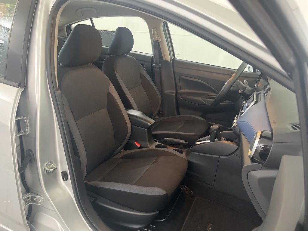 Used 2023 Nissan Versa SV FWD image 20