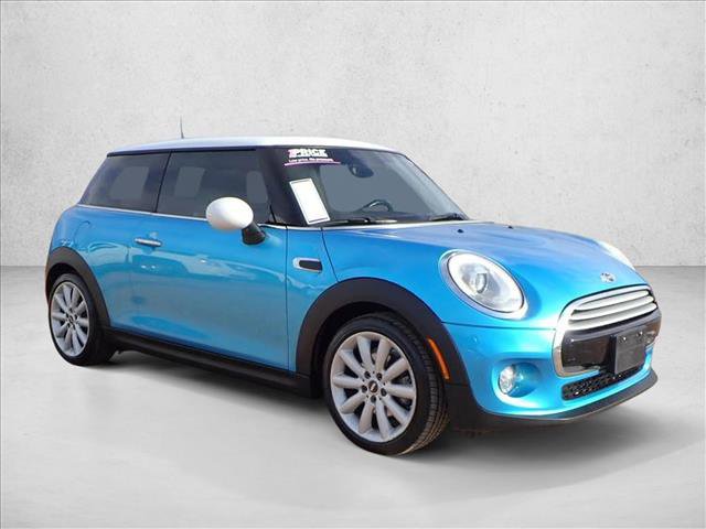 Used 2015 MINI Cooper 2-Door Hardtop image 6