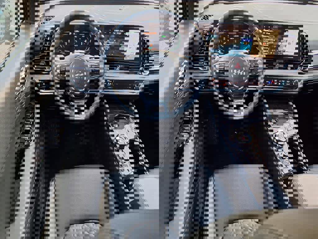 Used 2023 Kia Sportage X-Line image 10