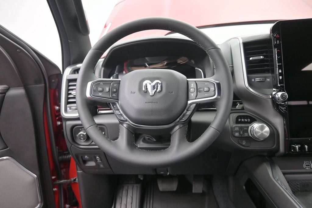 New 2026 RAM 1500 Laramie AWD/4WD image 26