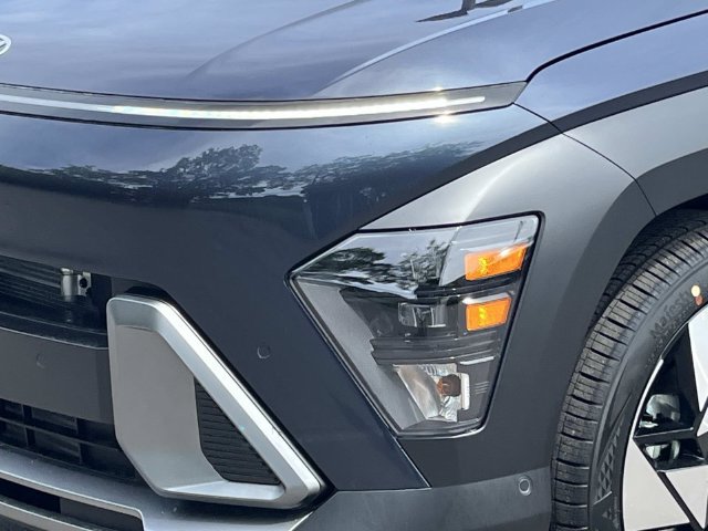 New 2026 Hyundai Kona Limited FWD image 9