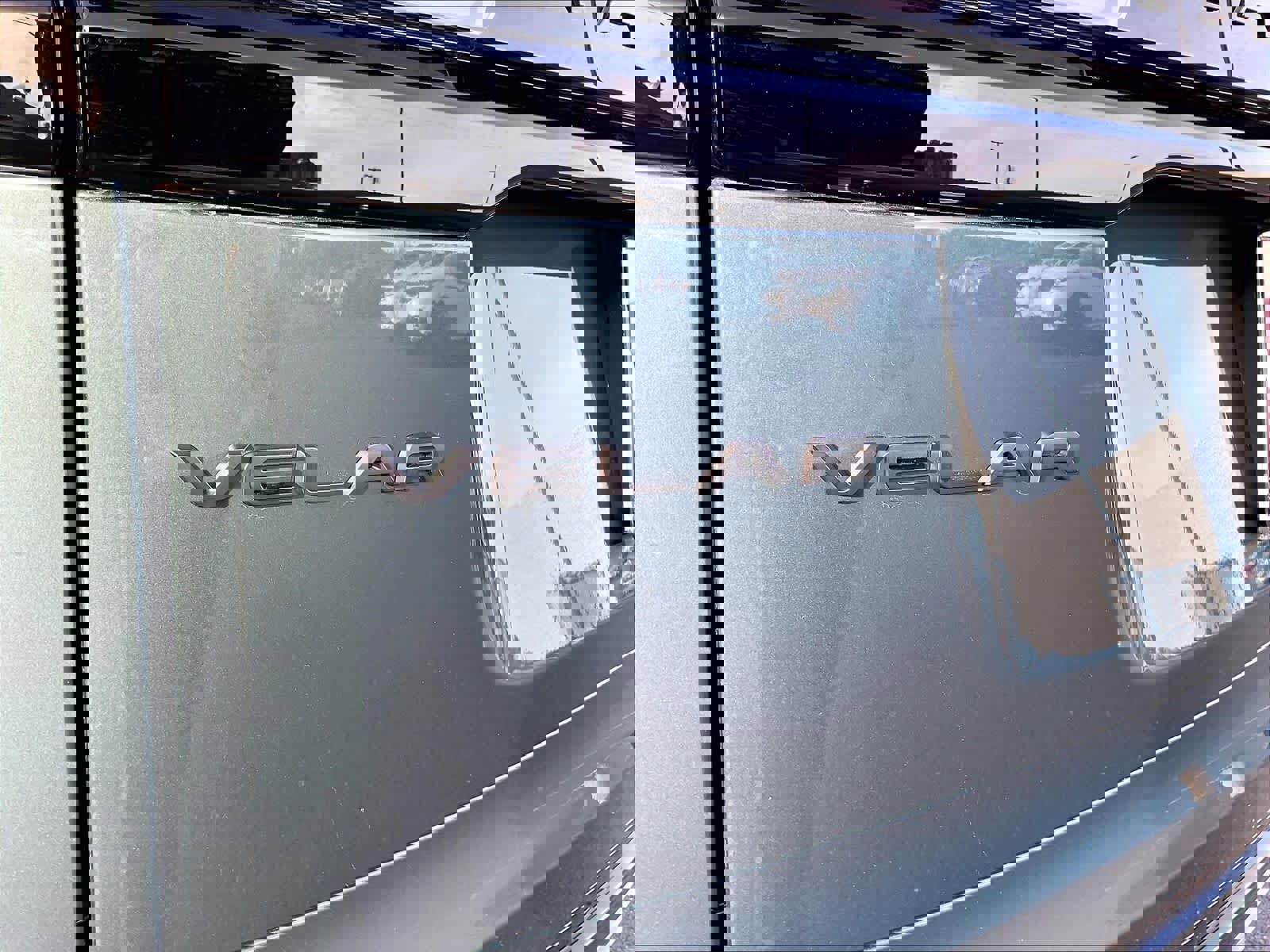 New 2026 Land Rover Range Rover Velar Dynamic SE image 26