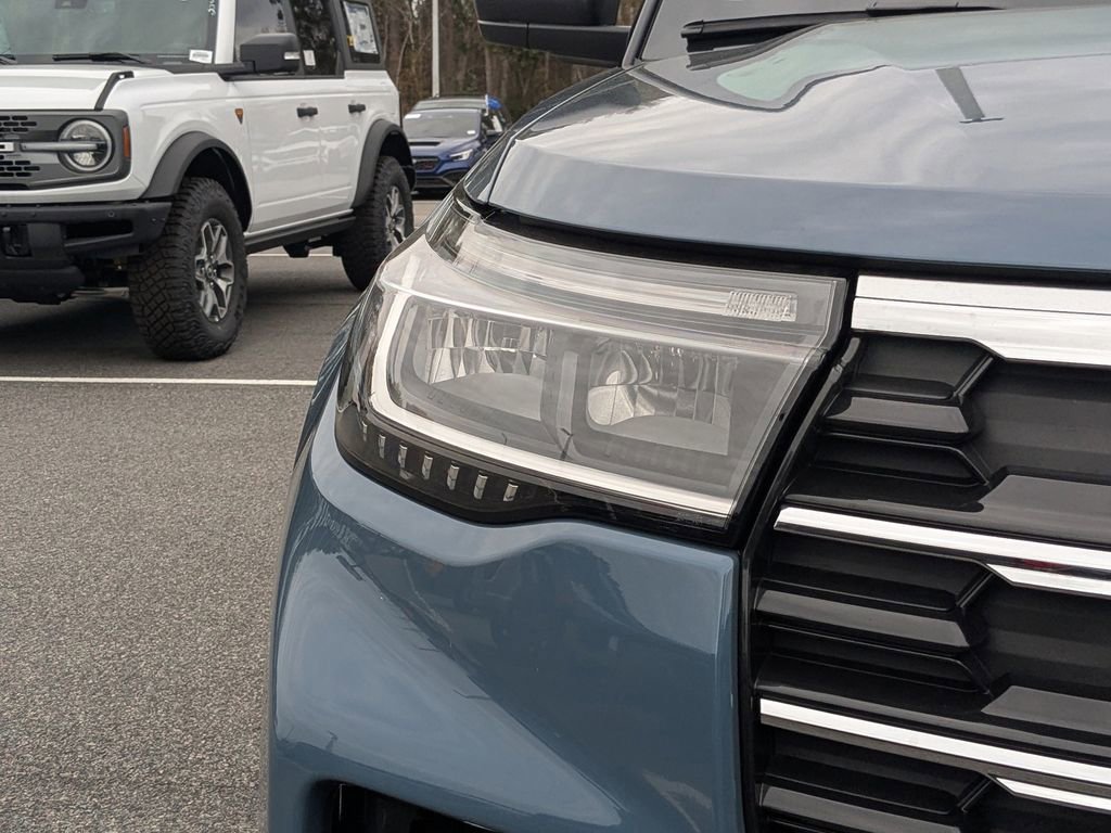 New 2026 Ford Explorer Active w/ Active Comfort Package image 9