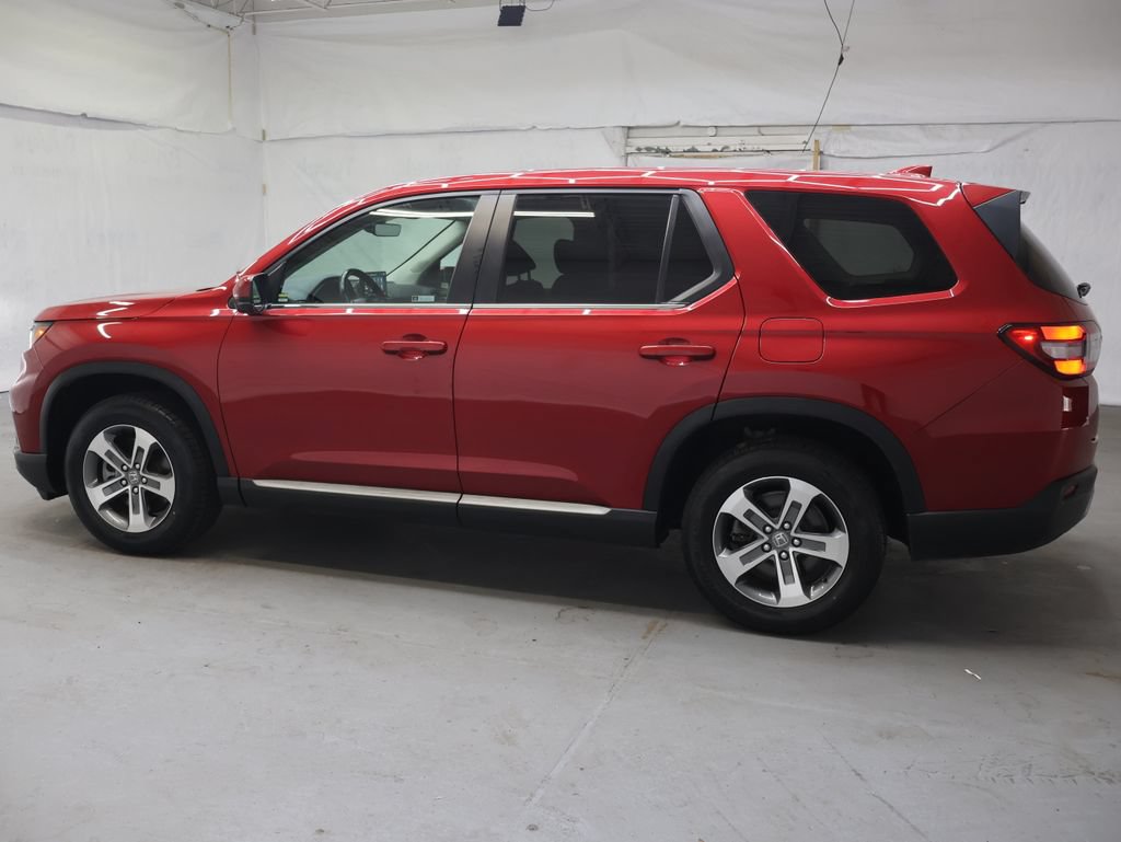 Used 2024 Honda Pilot EX-L image 4