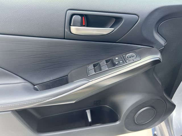 Used 2022 Lexus IS 350 F Sport w/ Navigation Package RWD image 11