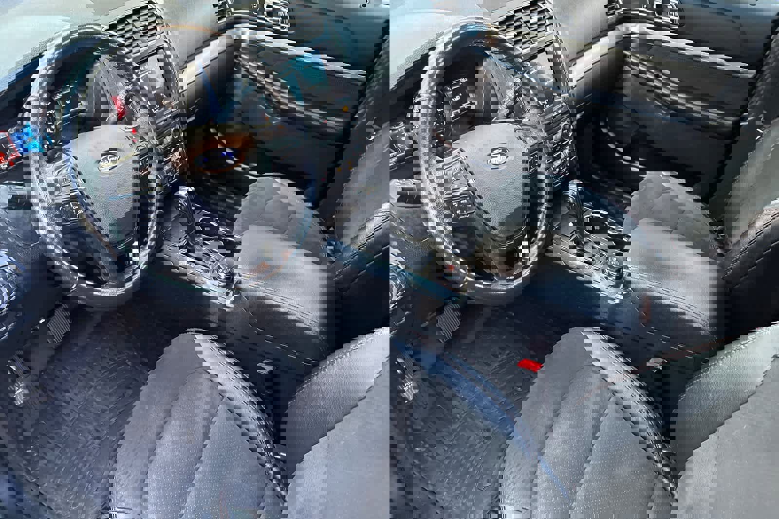 Used 2018 Ford Explorer XLT w/ Equipment Group 202A image 10